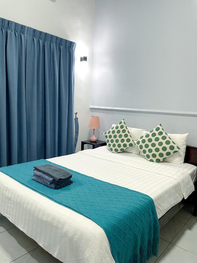 Hotel Birdcage Boutique Phnom Penh Esterno foto