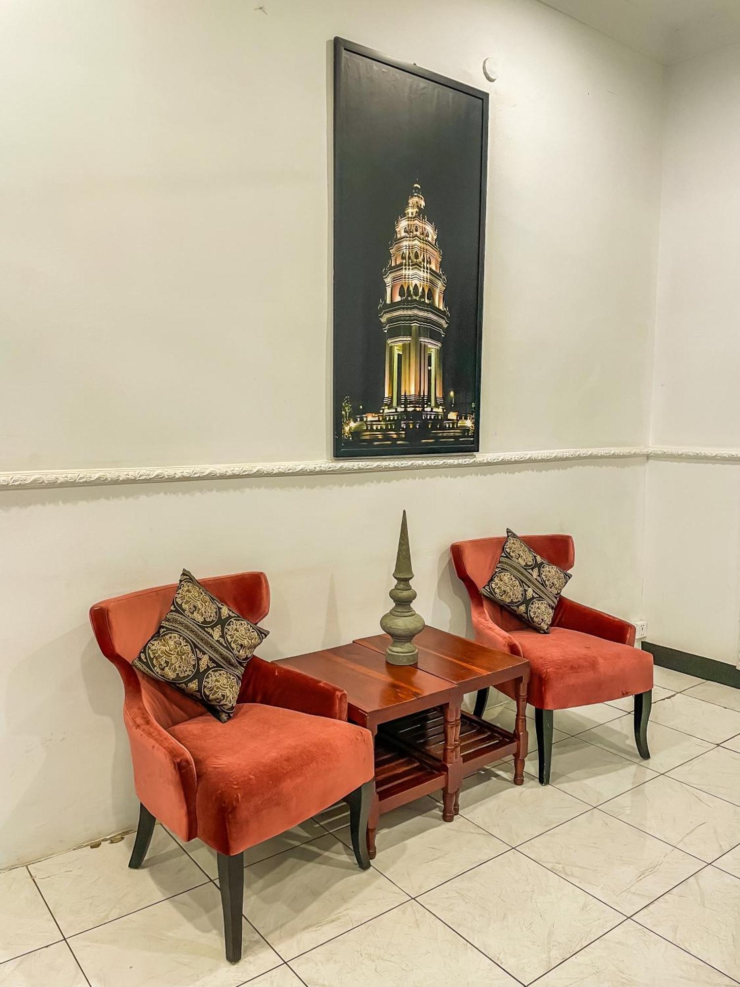 Hotel Birdcage Boutique Phnom Penh Esterno foto