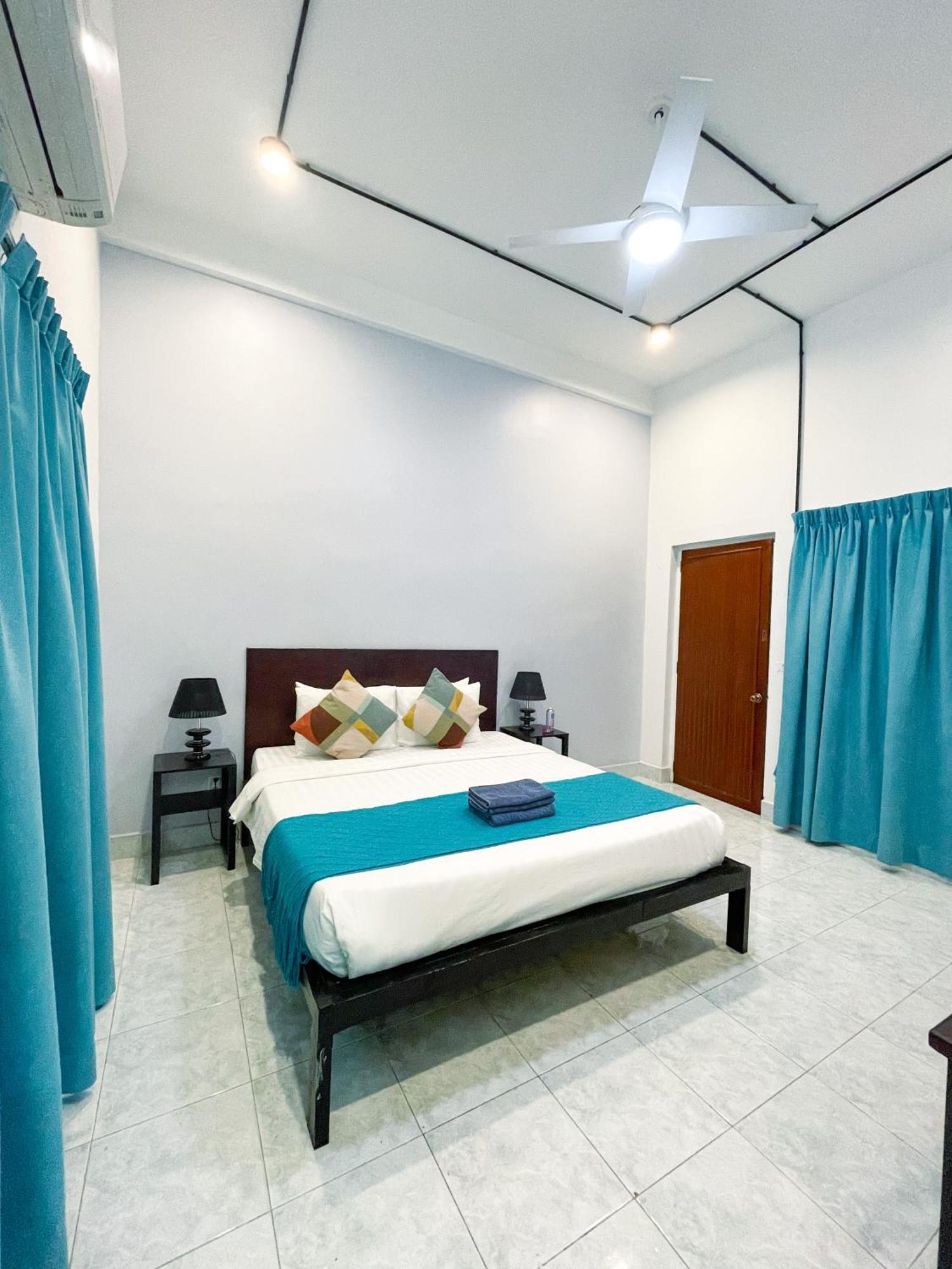 Hotel Birdcage Boutique Phnom Penh Esterno foto