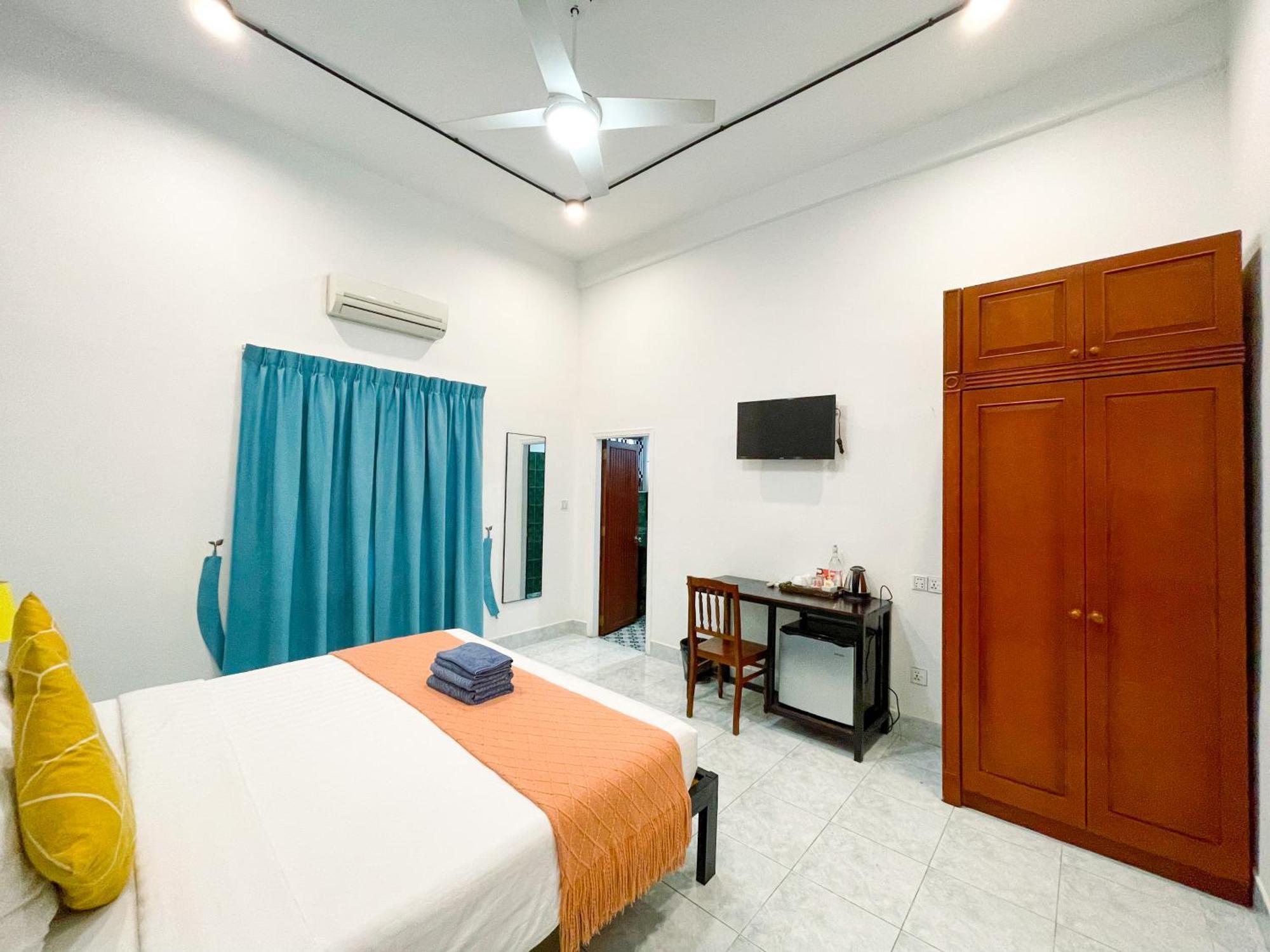 Hotel Birdcage Boutique Phnom Penh Esterno foto