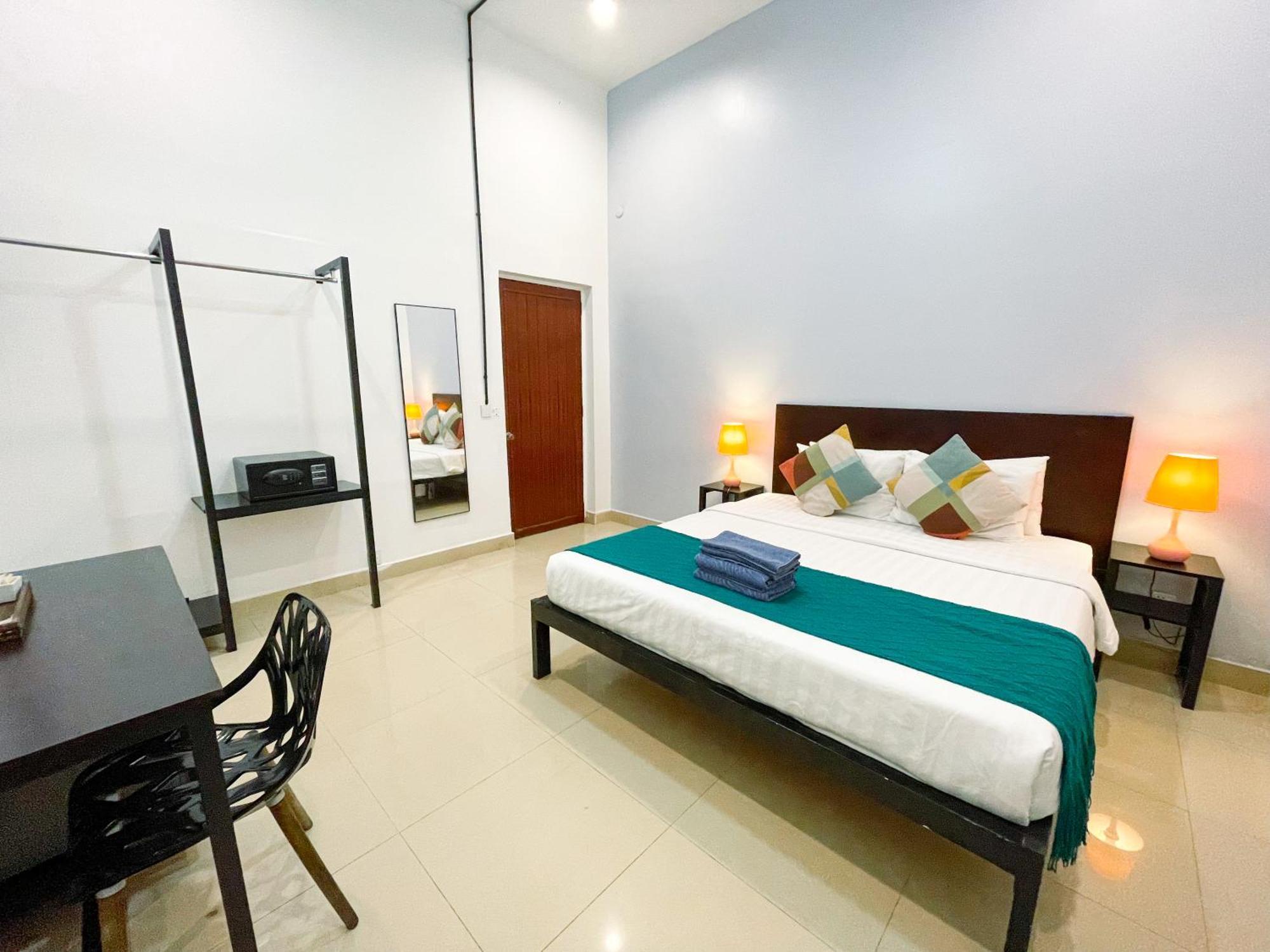 Hotel Birdcage Boutique Phnom Penh Esterno foto
