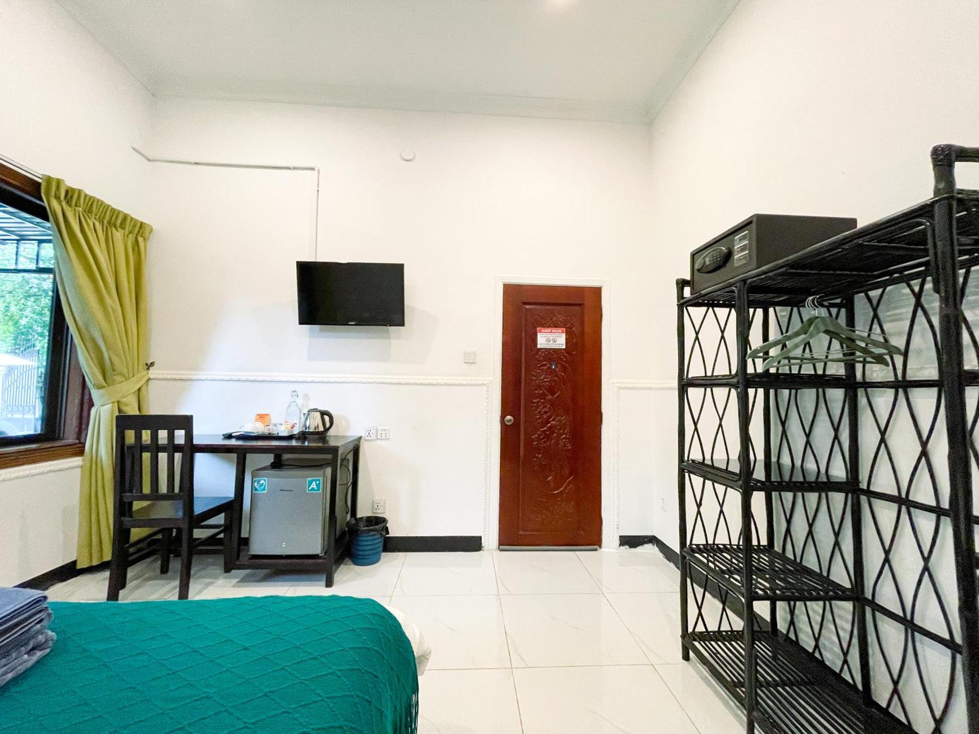 Hotel Birdcage Boutique Phnom Penh Esterno foto