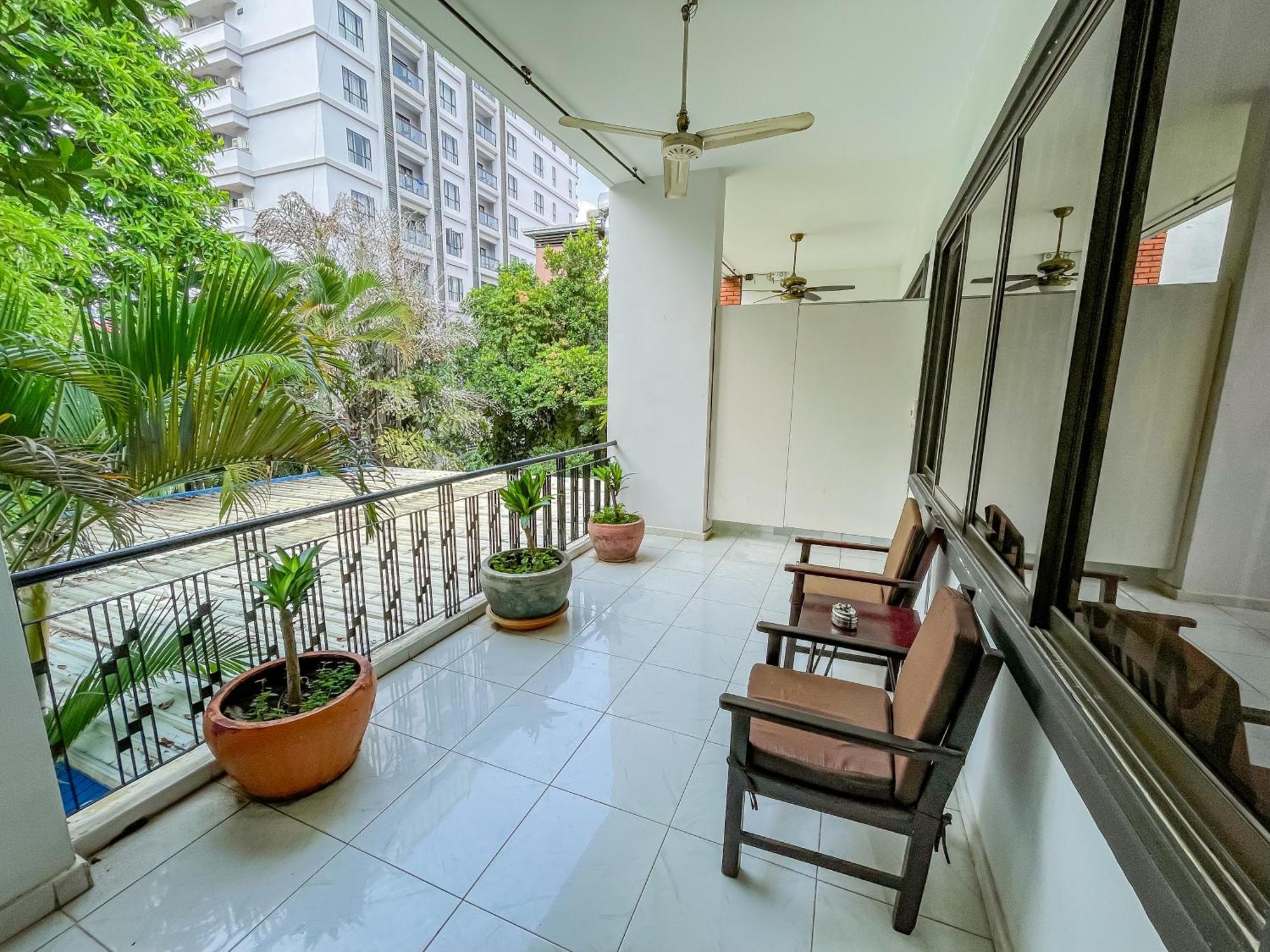 Hotel Birdcage Boutique Phnom Penh Esterno foto